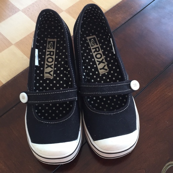 roxy slip on canvas shoes